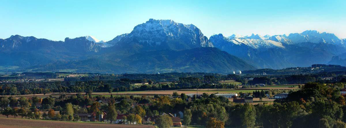 Rundblick von Schlatt bis zu den Bergen